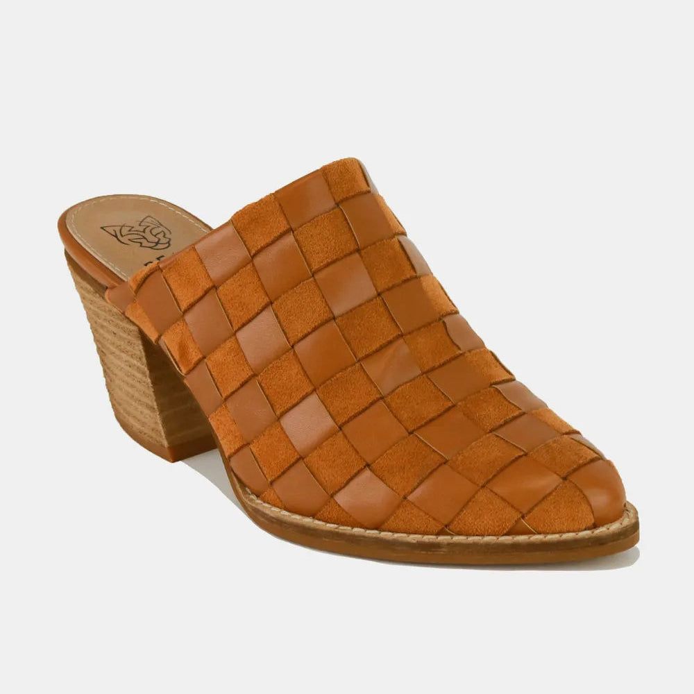 e9bbe2b0-6858-4d80-8734-efe03eed577a-Max