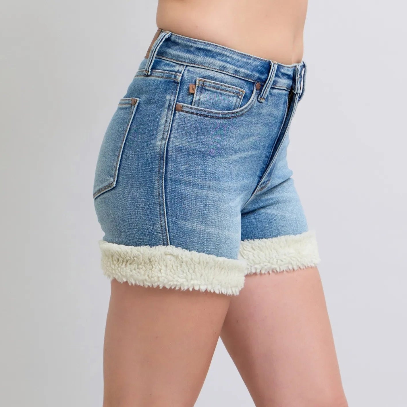 f024a84fb1e3462fb934f2d6a1c5bc1f-Max-Origin