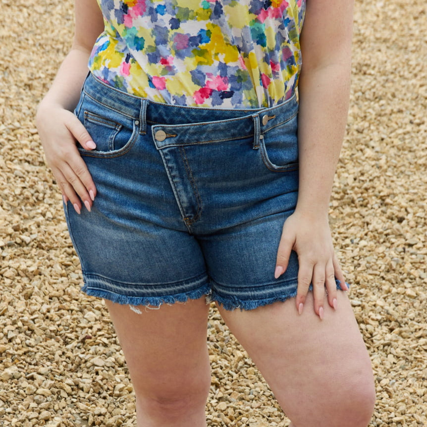 c7eec47ba7db4e559504777596b50ba5-Max